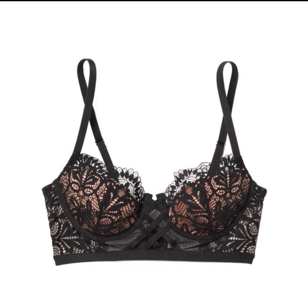 ADORE ME Diara Contour Plus